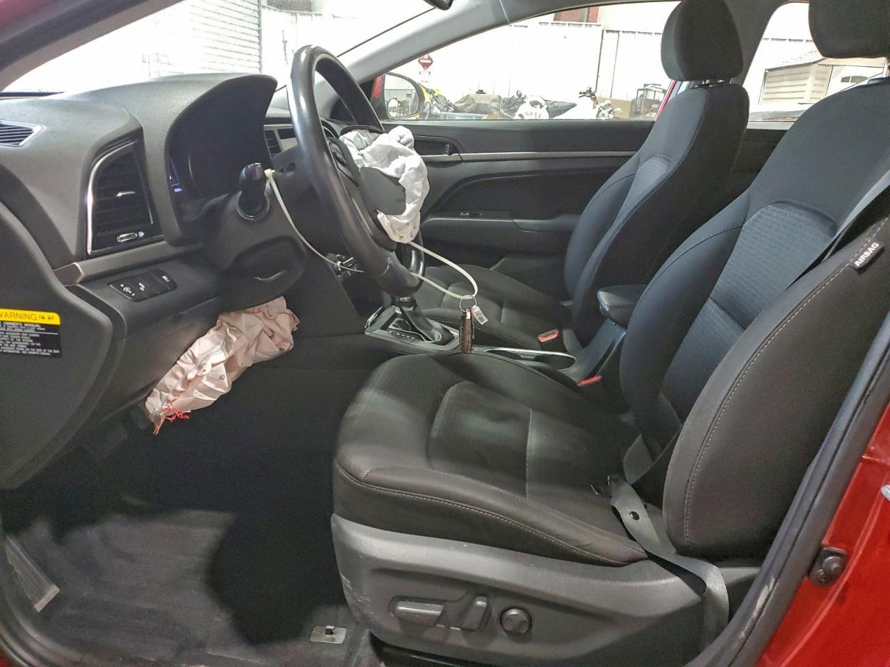 2017 Hyundai Elantra Se - Фото 7