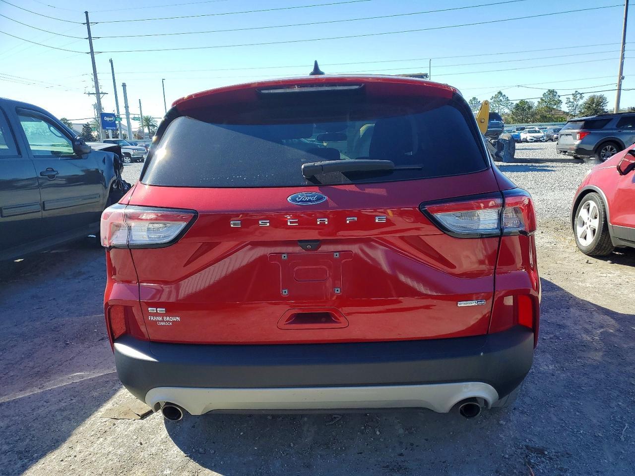 2020 Ford Escape Se - Фото 6