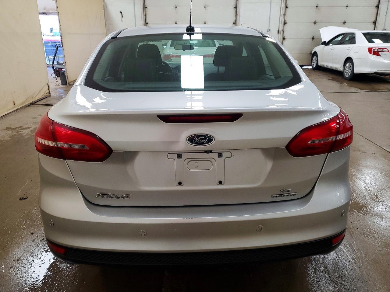 2016 Ford Focus Se - Image 6