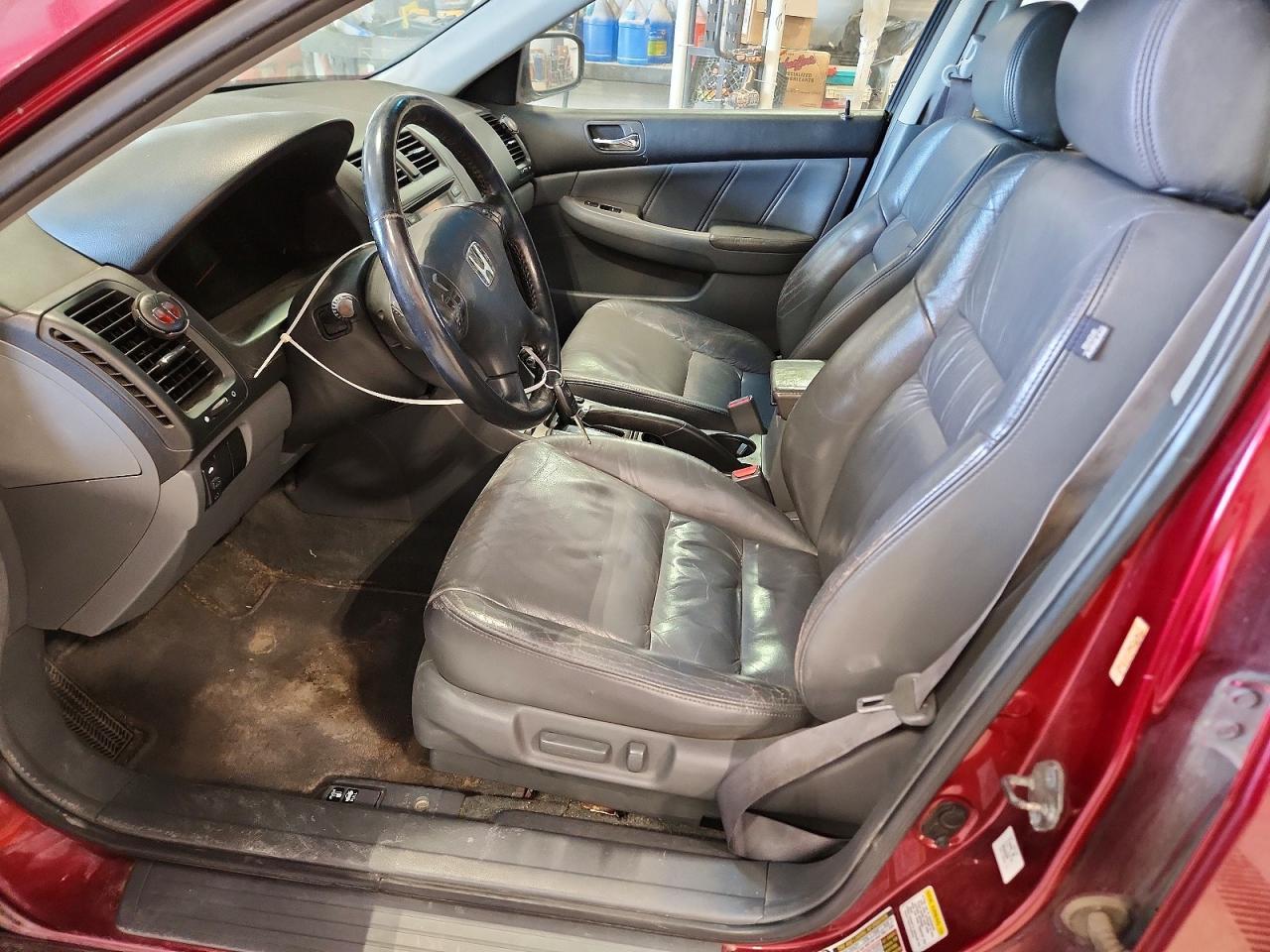 2004 Honda Accord - Фото 7