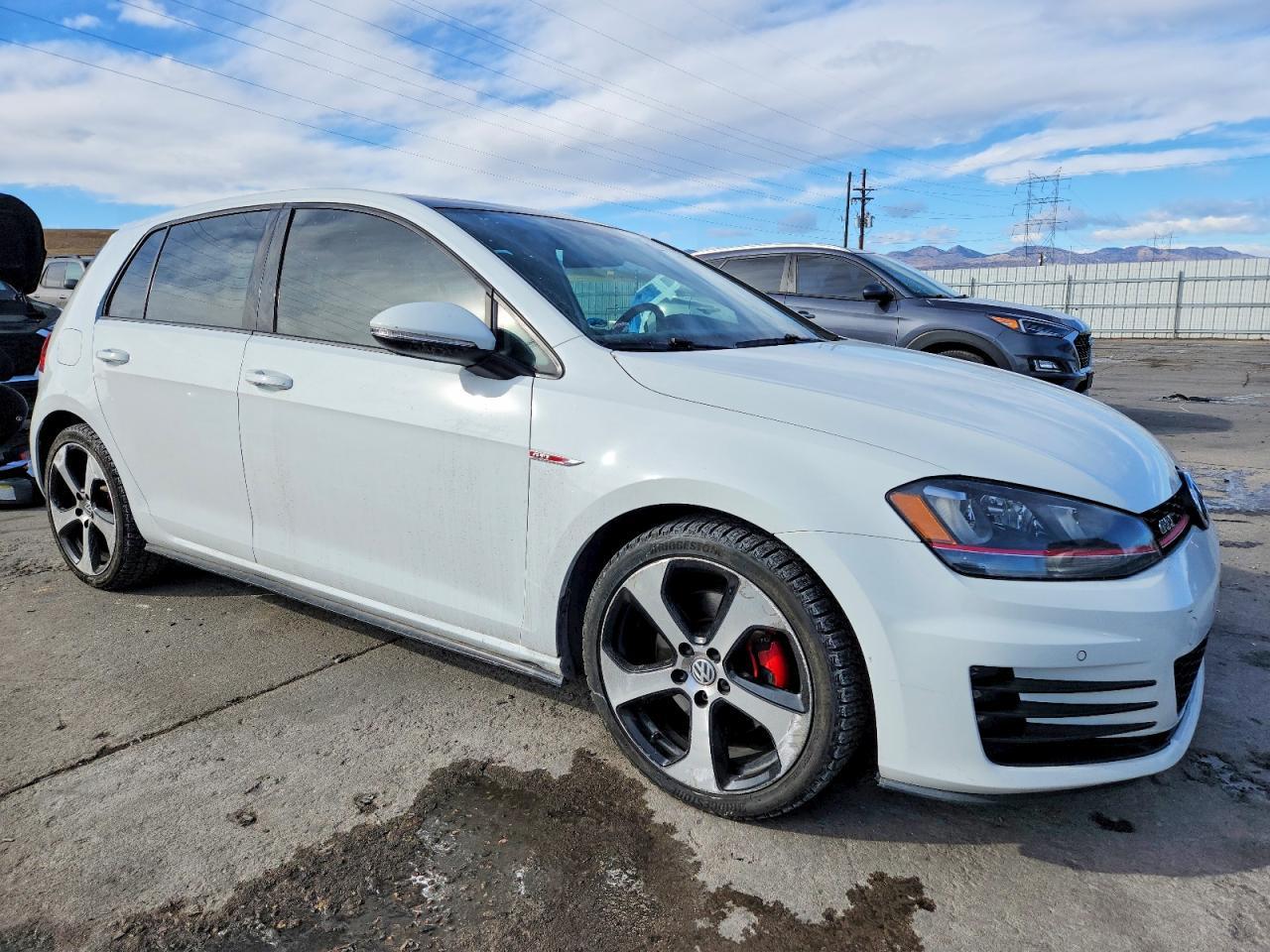 2015 Volkswagen Gti - Image 4