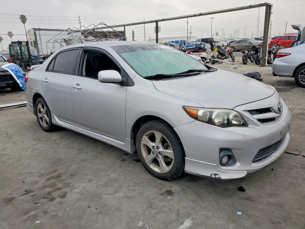 2012 Toyota Corolla Base - Фото 4