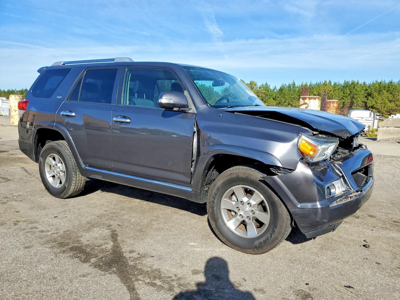 2010 Toyota 4Runner Sr5 - Image 4
