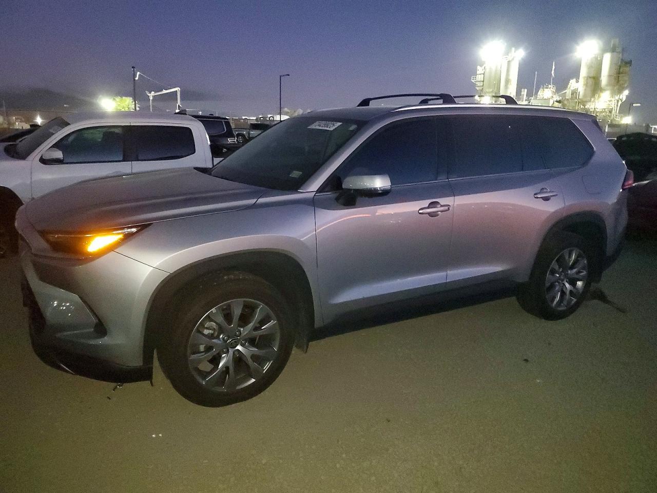 2024 Toyota Grand Highlander Xle