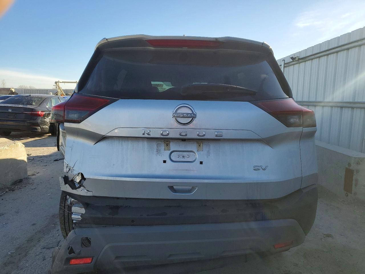 2023 Nissan Rogue Sv - Фото 6