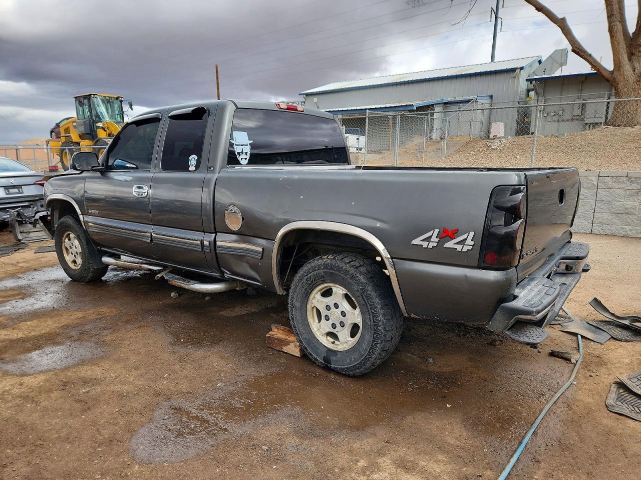 2001 Chevrolet Silverado K1500 - Фото 2