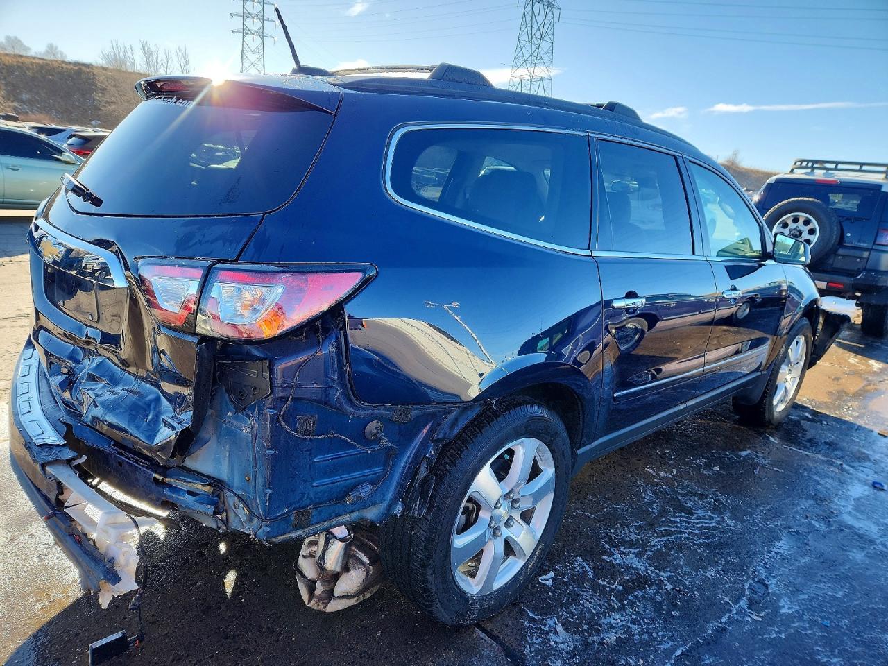 2017 Chevrolet Traverse Premier - Image 3