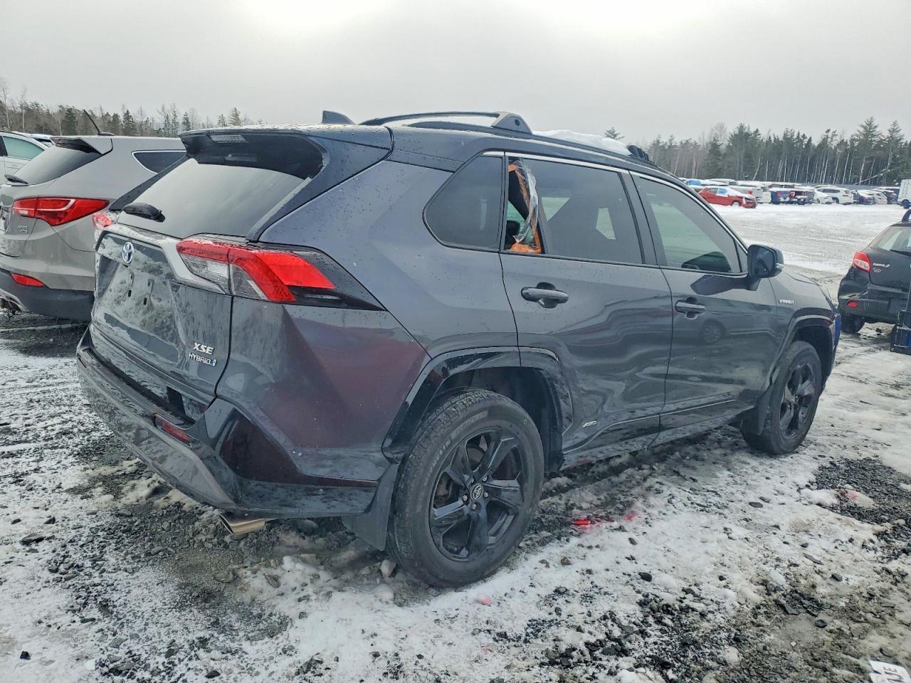 2020 Toyota Rav4 Xle - Image 3