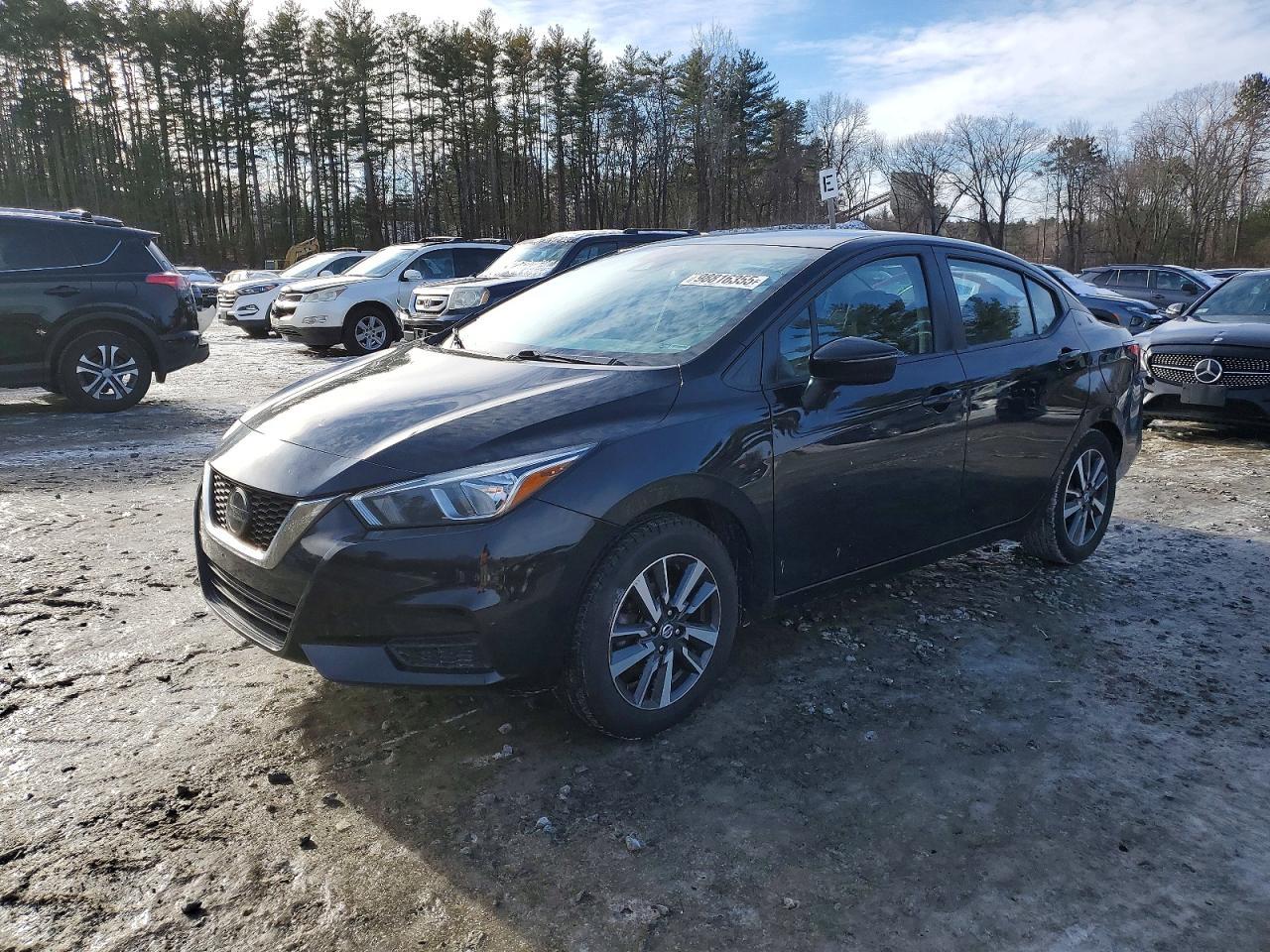 2021 Nissan Versa Sv