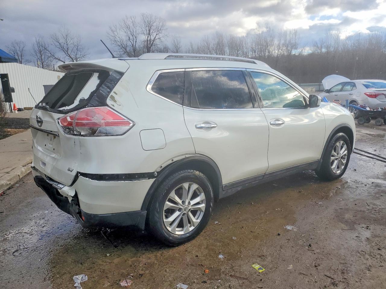 2015 Nissan Rogue Sv - Image 3