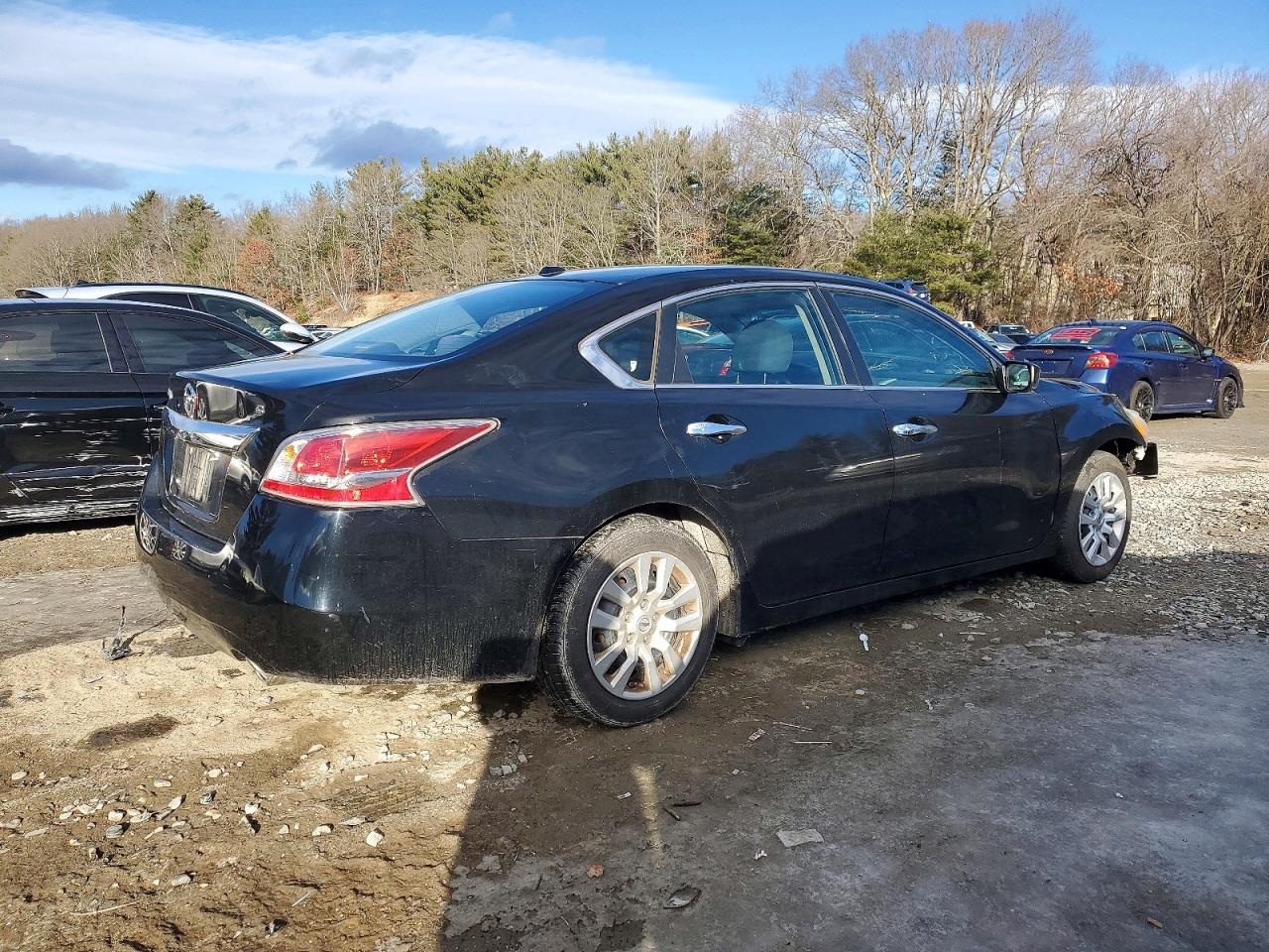 2015 Nissan Altima 2.5 S - Фото 3