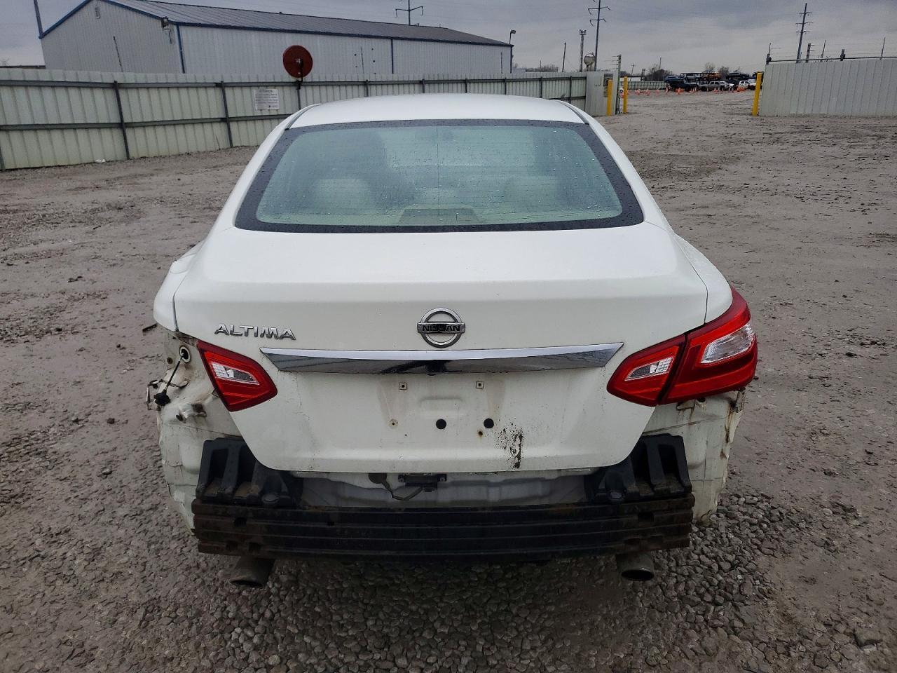 2017 Nissan Altima 2.5 - Фото 6