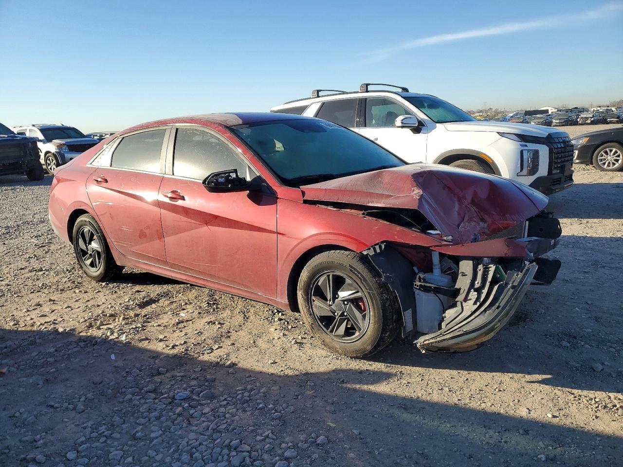 2024 Hyundai Elantra Se - Image 4