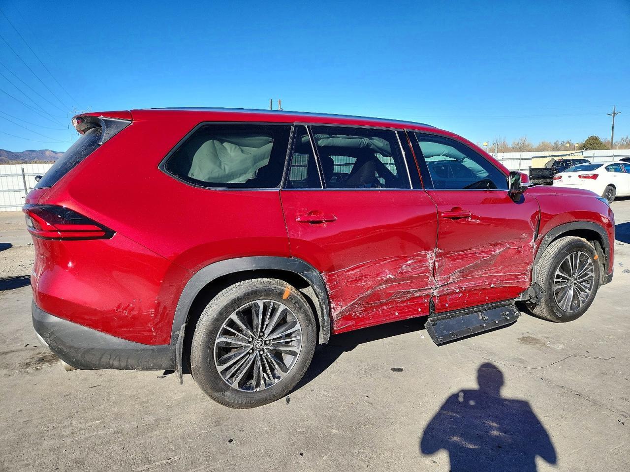 2026 Toyota Grand Highlander Limited - Image 3