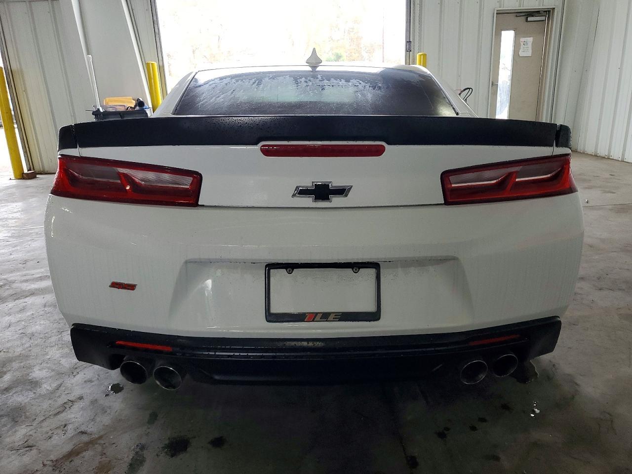 2017 Chevrolet Camaro Ss - Image 6