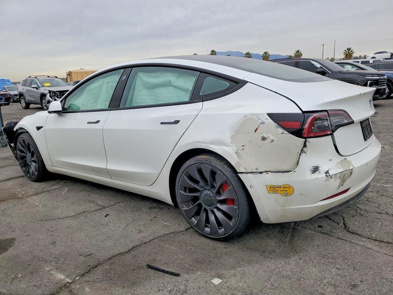 2021 Tesla Model 3 - Image 2