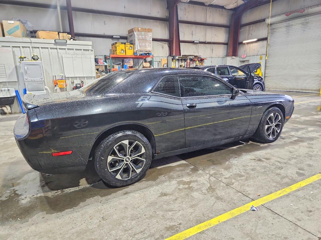 2011 Dodge Challenger R/T - Фото 3