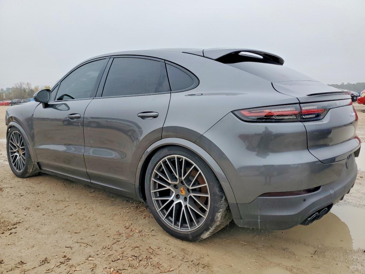 2023 Porsche Cayenne Coupe - Фото 2