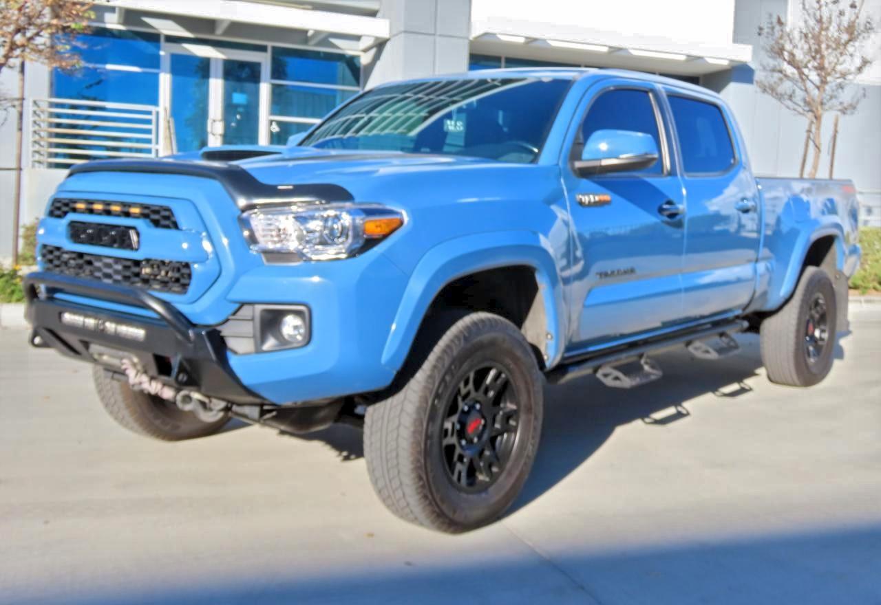 2019 Toyota Tacoma Double Cab - Image 2
