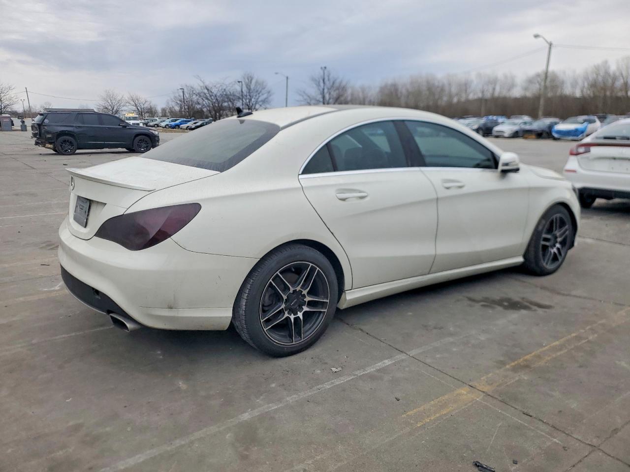 2015 Mercedes-Benz Cla 250 - Фото 3