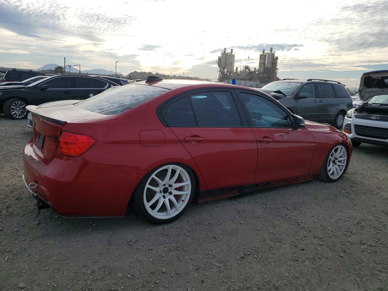 2012 BMW 335 I - Image 3