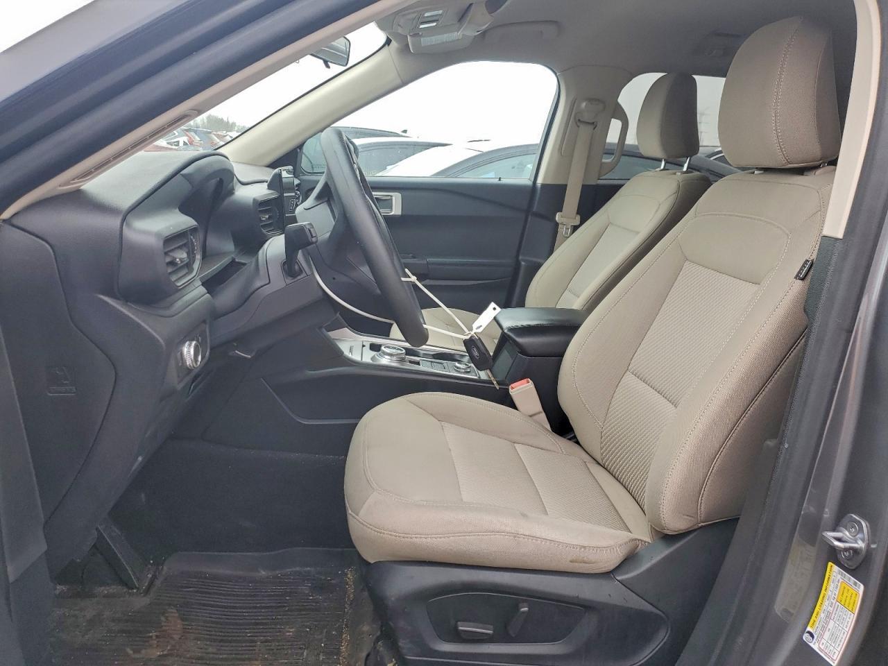 2021 Ford Explorer - Image 7