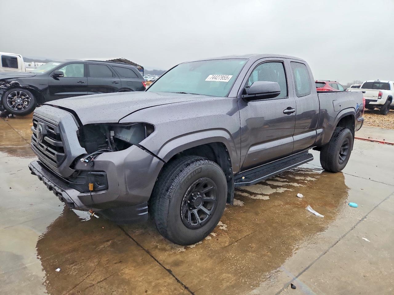 2018 Toyota Tacoma Sr