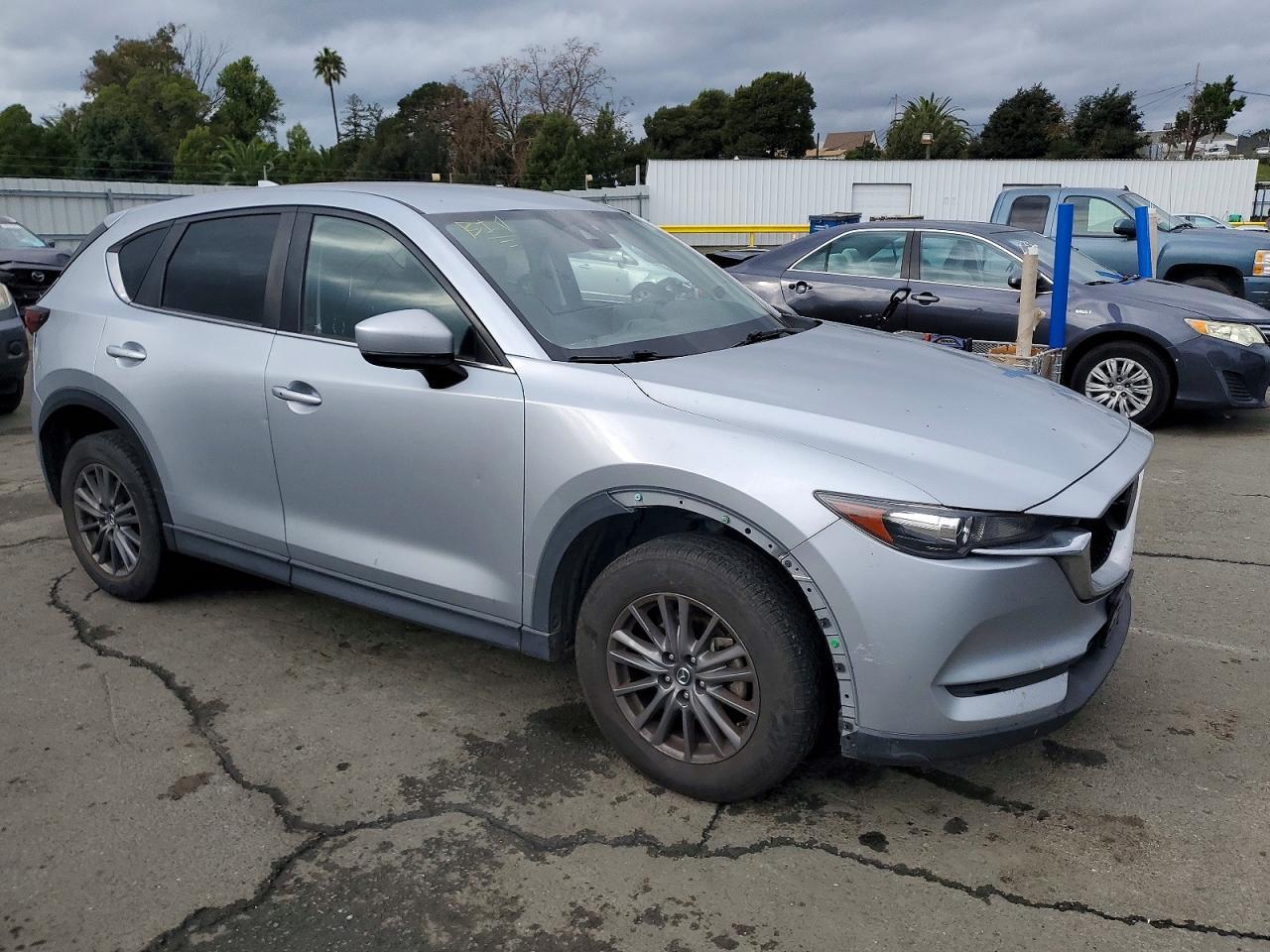 2021 Mazda Cx-5 Touring - Image 4