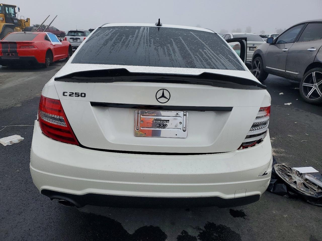 2014 Mercedes-Benz C 250 - Фото 6