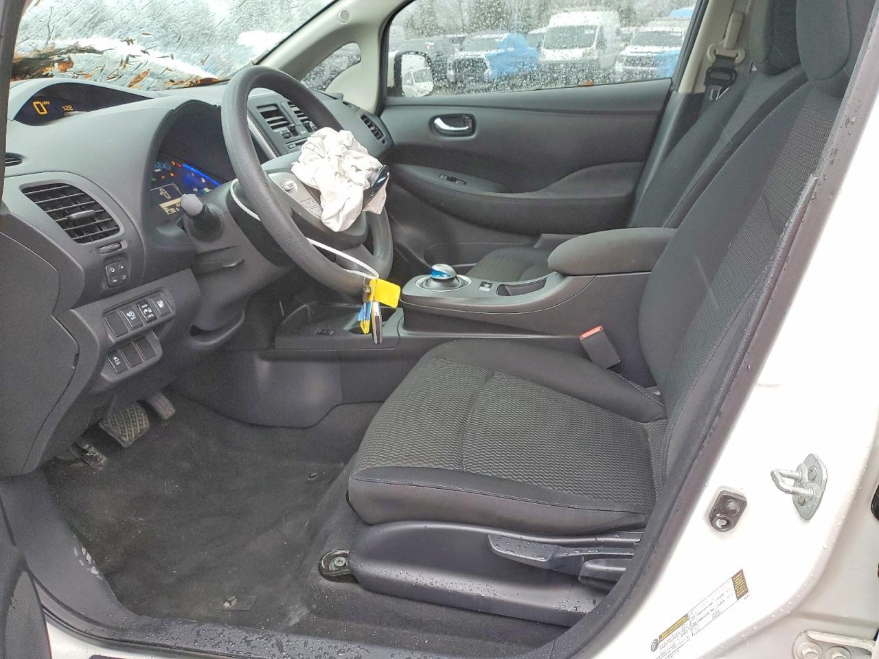 2017 Nissan Leaf S - Фото 7