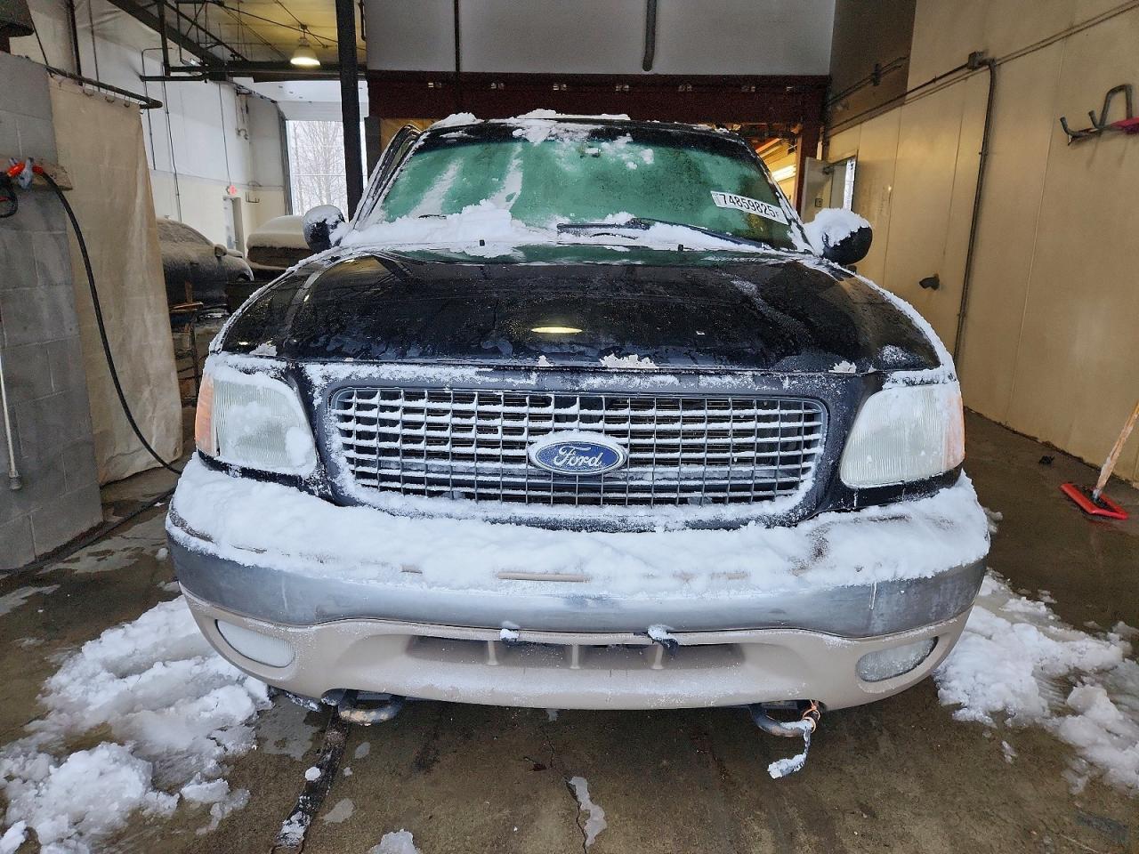 2002 Ford Expedition Eddie Bauer - Image 5