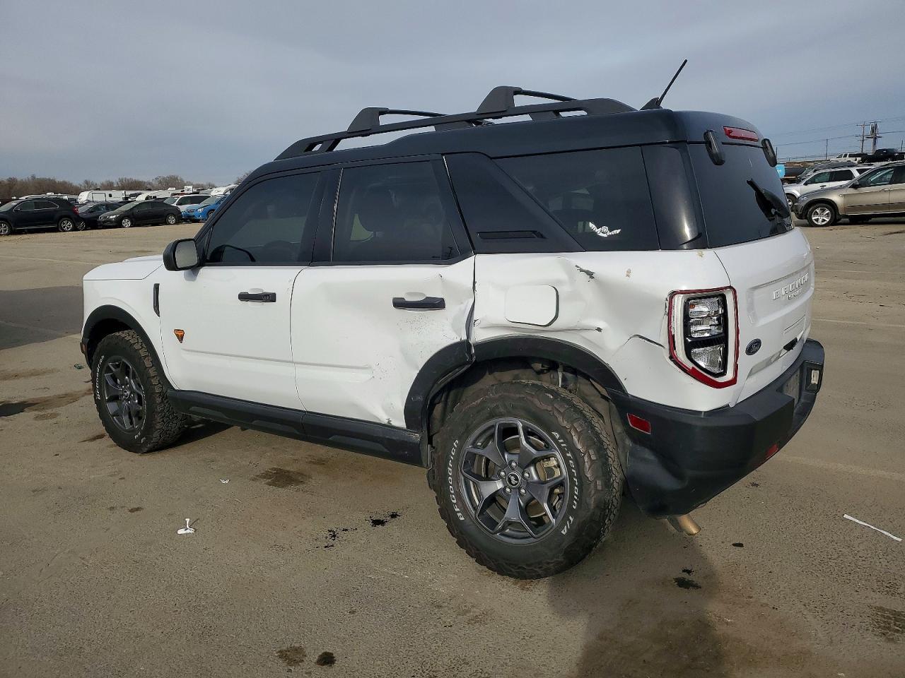 2021 Ford Bronco Sport Badlands - Image 2