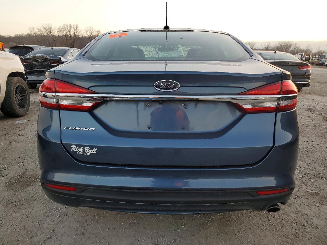 2018 Ford Fusion S - Фото 6