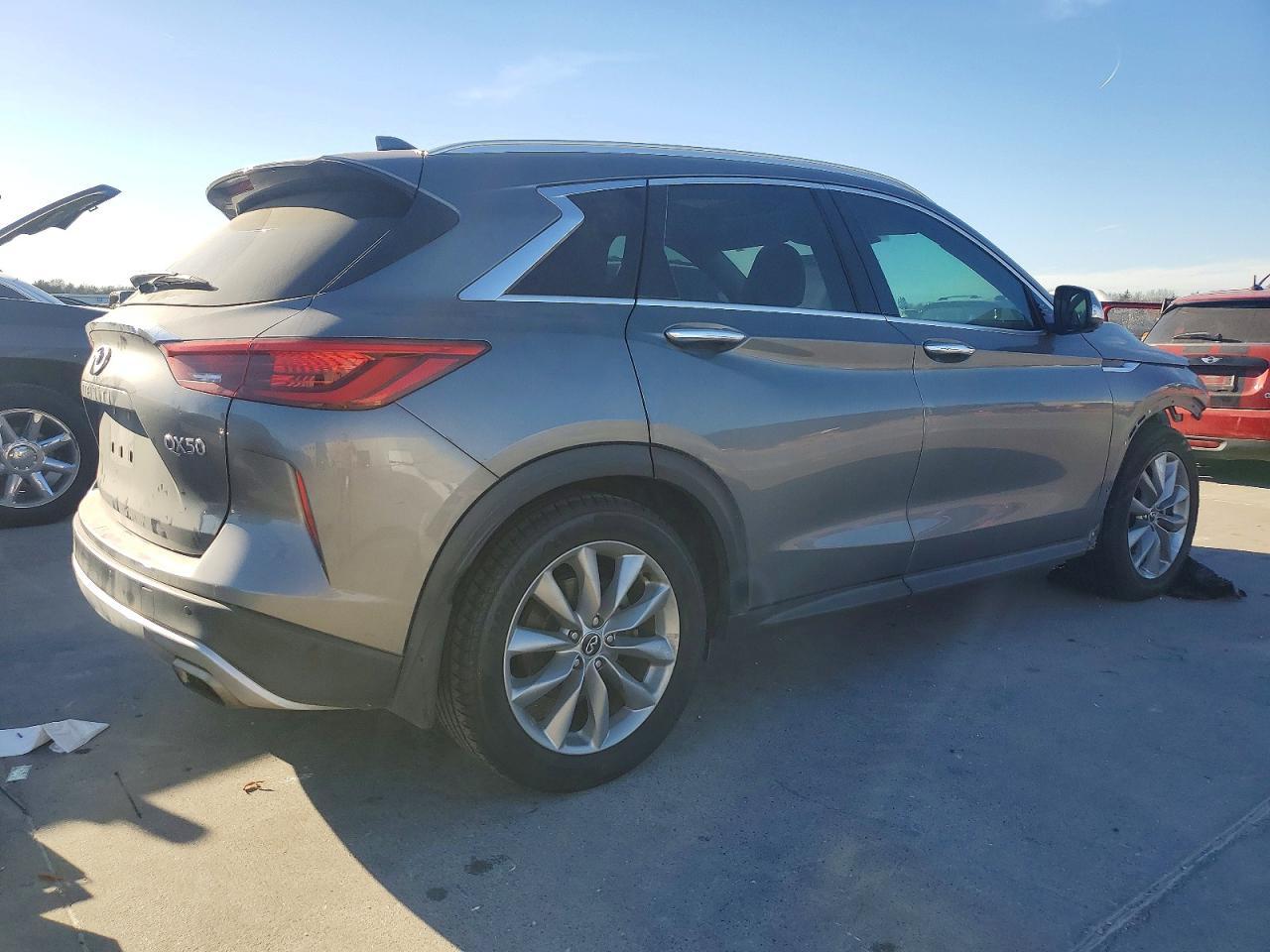 2019 Infiniti Qx50 Essential - Фото 3