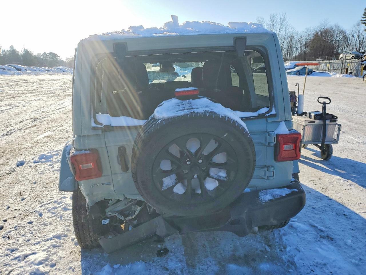 2024 Jeep Wrangler Sahara 4Xe - Фото 6
