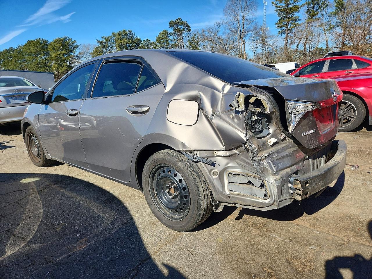2016 Toyota Corolla L - Фото 2