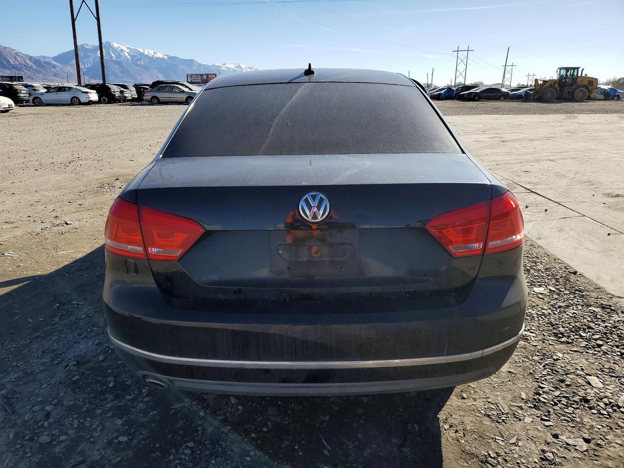 2013 Volkswagen Passat Sel - Фото 6