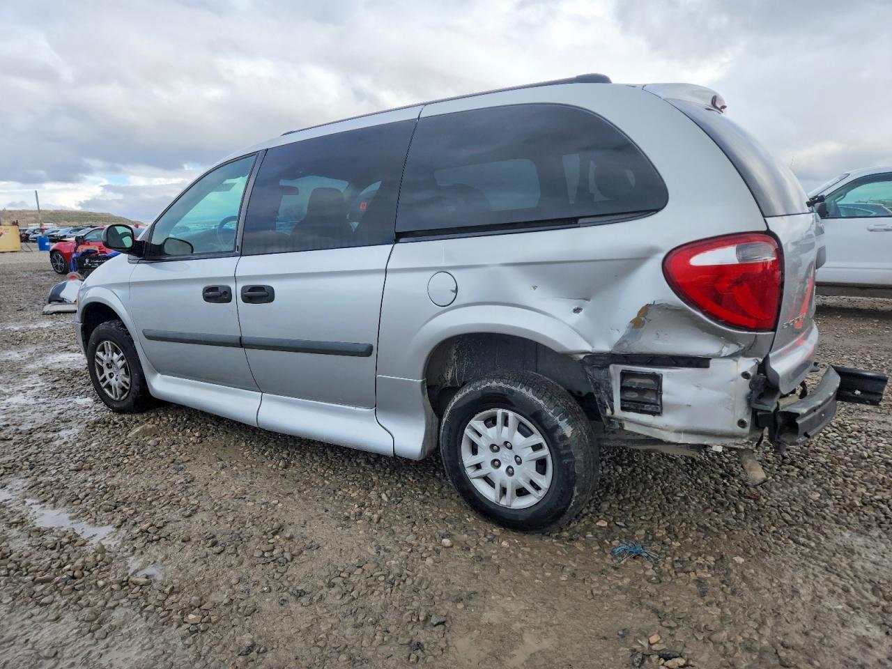 2005 Dodge Grand Caravan Se - Фото 2