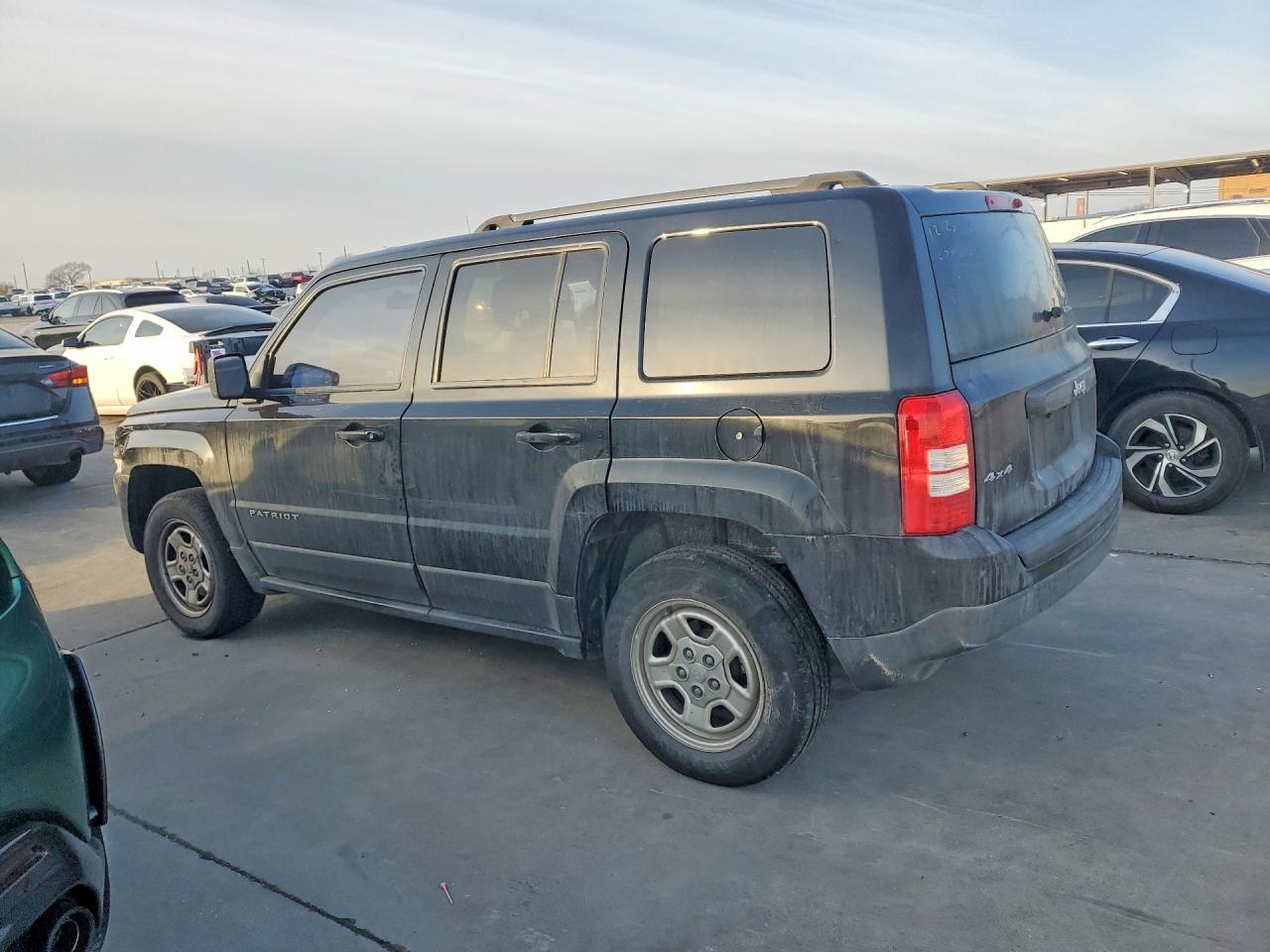 2015 Jeep Patriot - Image 2