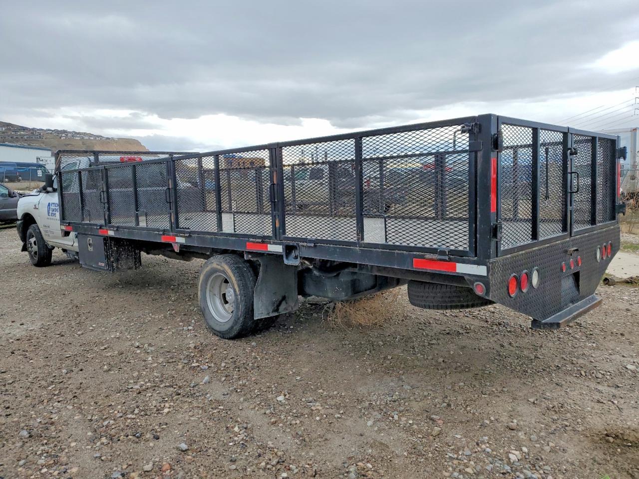 2022 Ram 3500 Flatbed Truck - Image 2