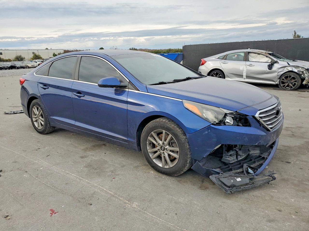 2016 Hyundai Sonata Se - Image 4