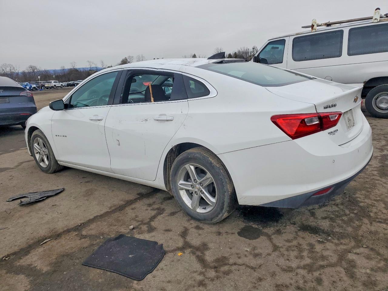 2024 Chevrolet Malibu Ls - Фото 2