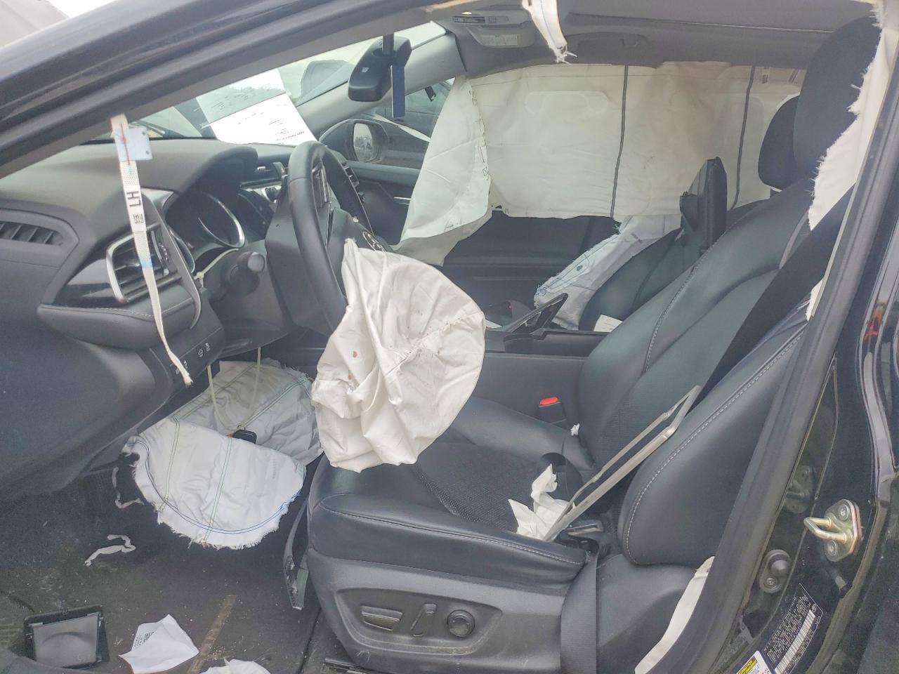 2020 Toyota Camry Xse - Фото 7