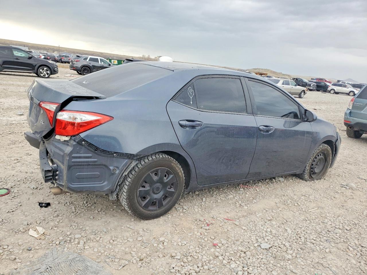 2016 Toyota Corolla L - Фото 3