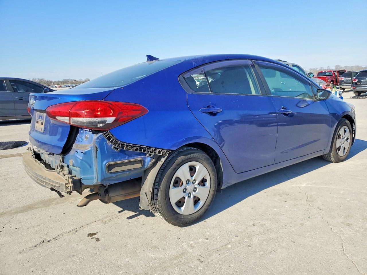 2017 Kia Forte Lx - Фото 3