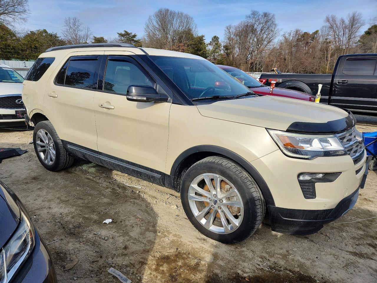 2018 Ford Explorer Xlt - Фото 4