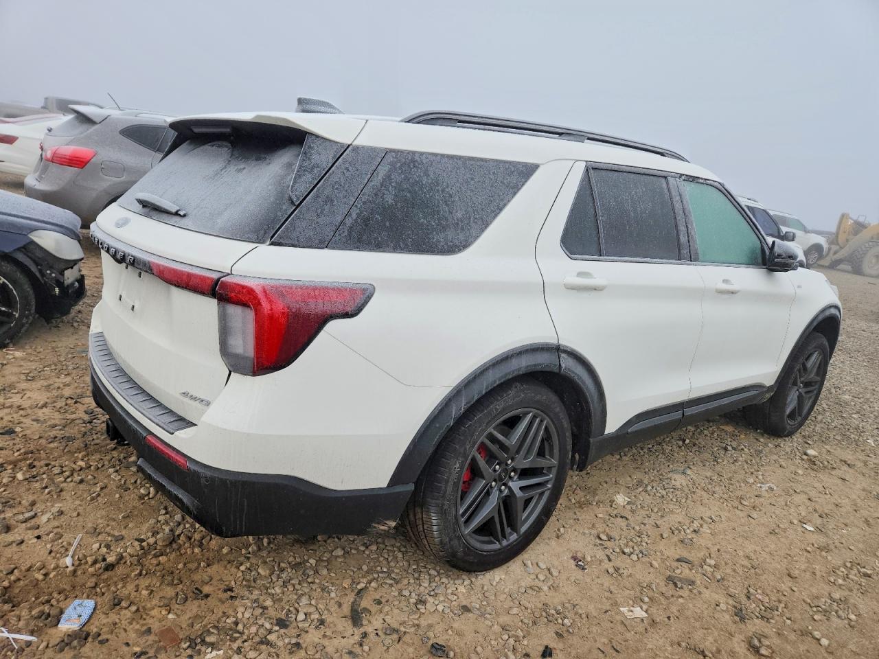 2025 Ford Explorer St-Line - Фото 3