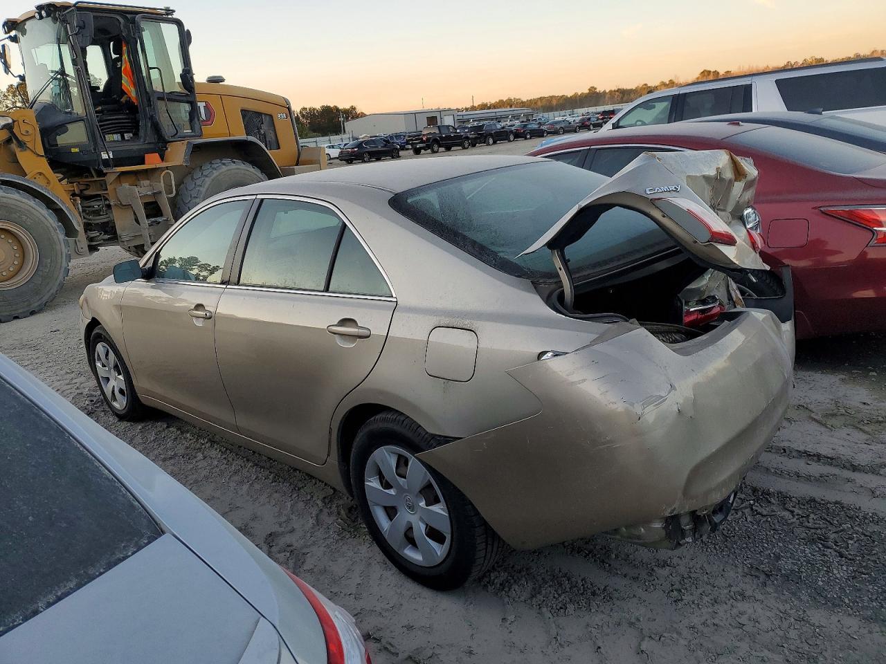 2007 Toyota Camry Ce - Фото 3