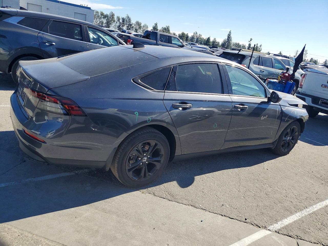 2025 Honda Accord Se - Фото 3