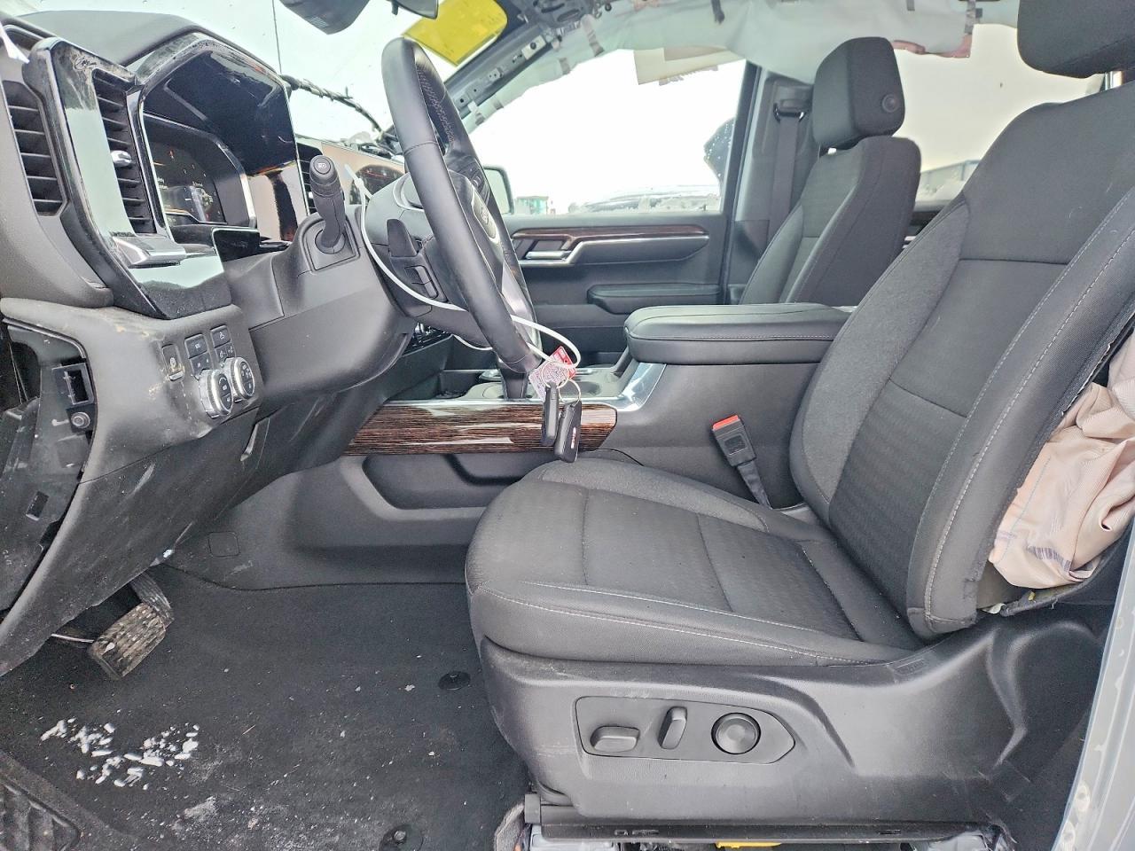 2024 GMC Sierra K1500 Elevation - Image 7